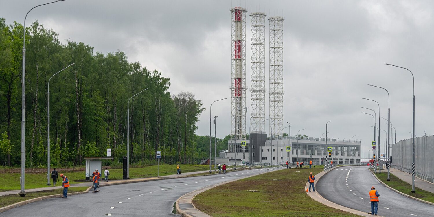 Участок Новомихайловского шоссе открылся в новой Москве