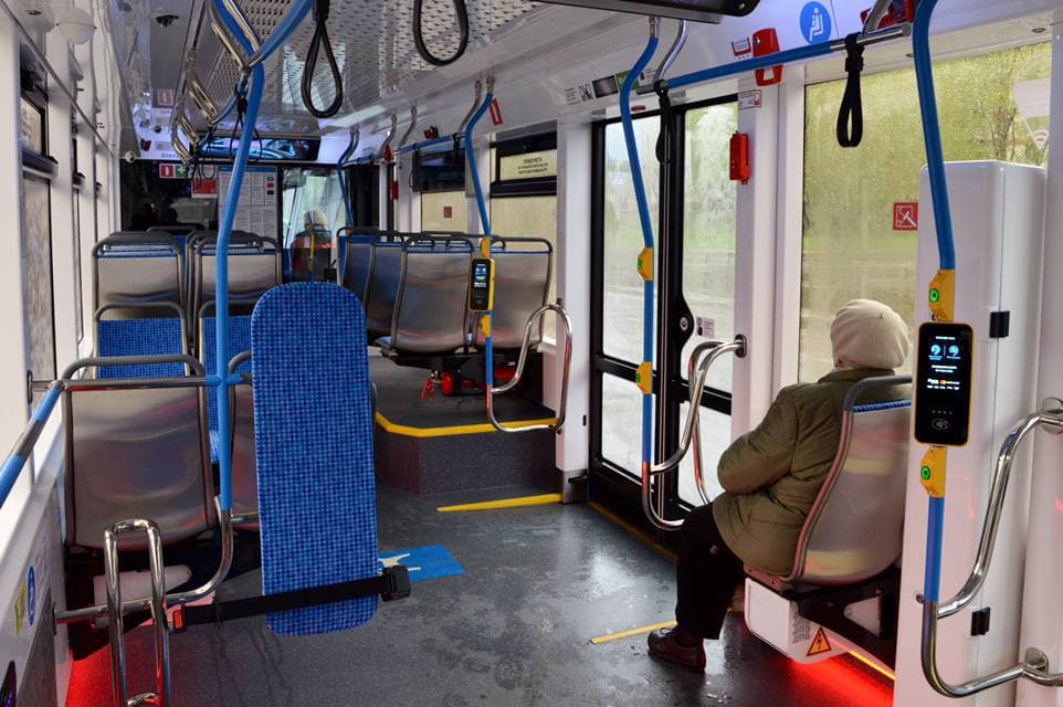 Новые односекционные трамваи вышли на маршруты в Москве