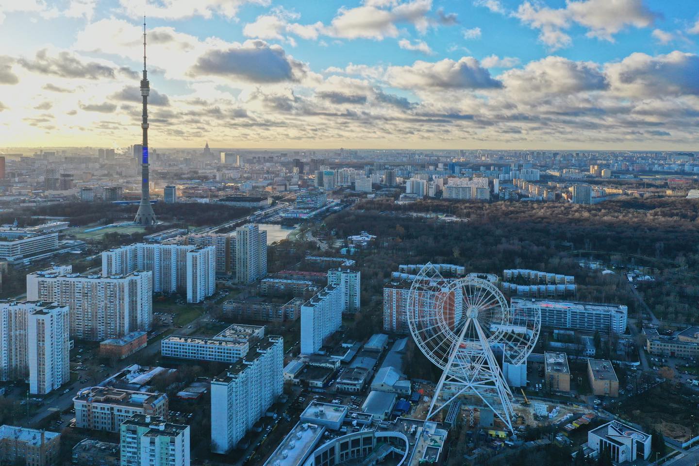 Колесо обозрения "Солнце Москвы" откроется в начале 2022 года