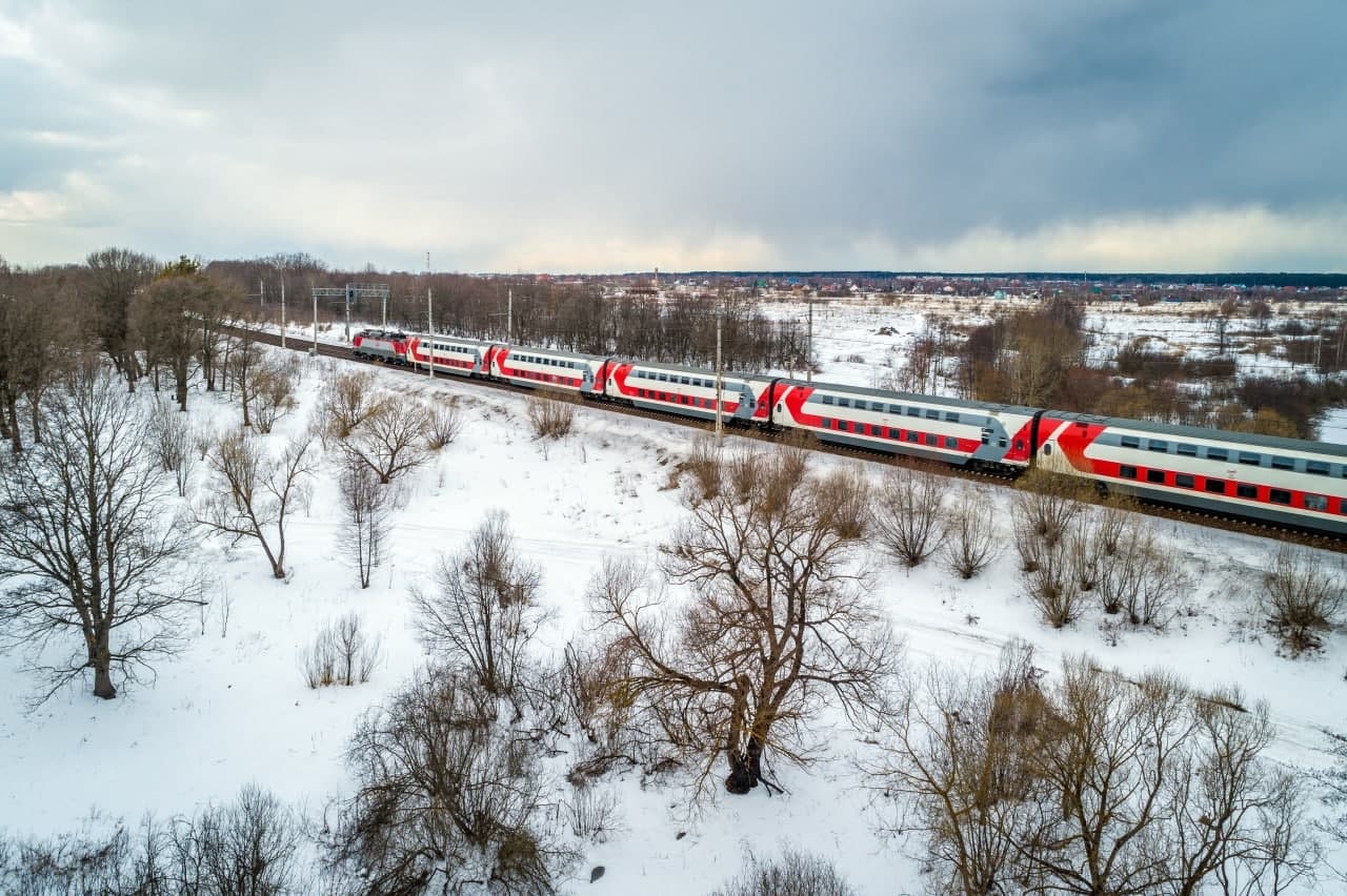 фирменный поезд оренбург москва
