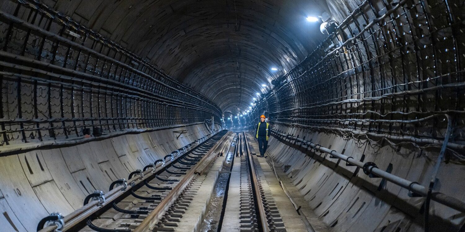 Собянин: строительство северо-восточного участка БКЛ метро находится в завершающей стадии