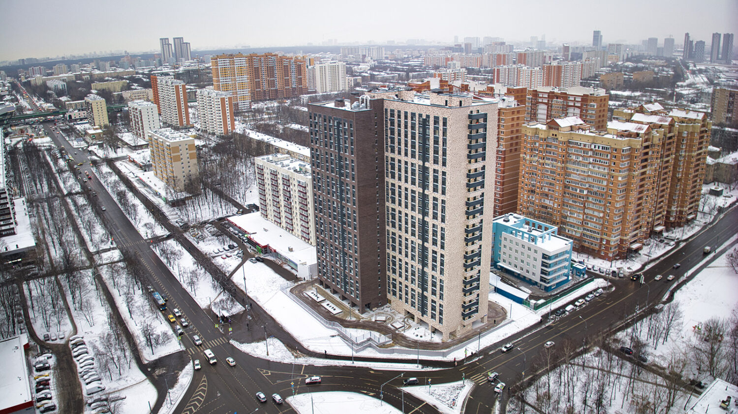 Собянин поздравил с новосельем 100-тысячного москвича, получившего квартиру по реновации