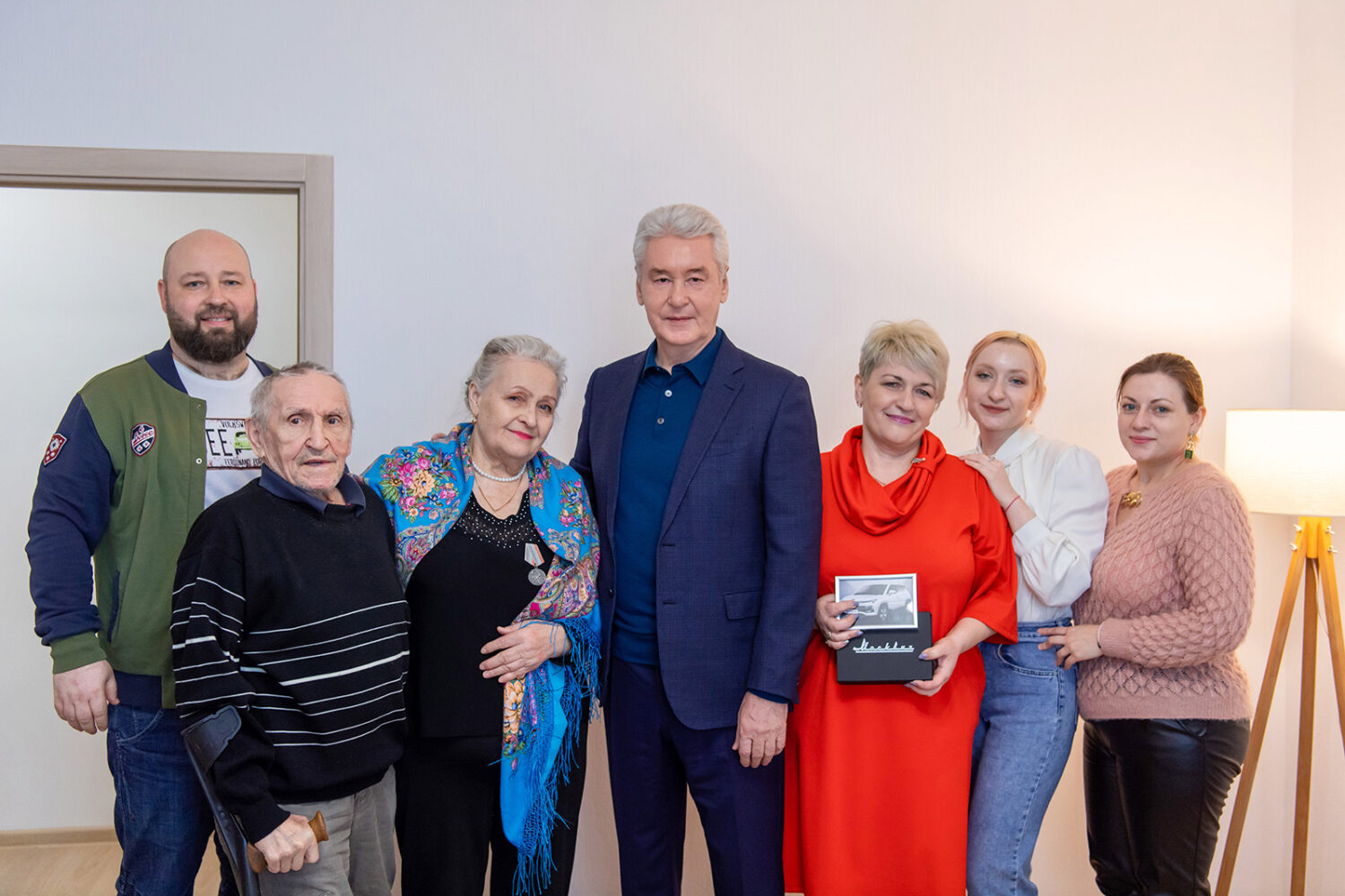 Собянин поздравил с новосельем 100-тысячного москвича, получившего квартиру по реновации