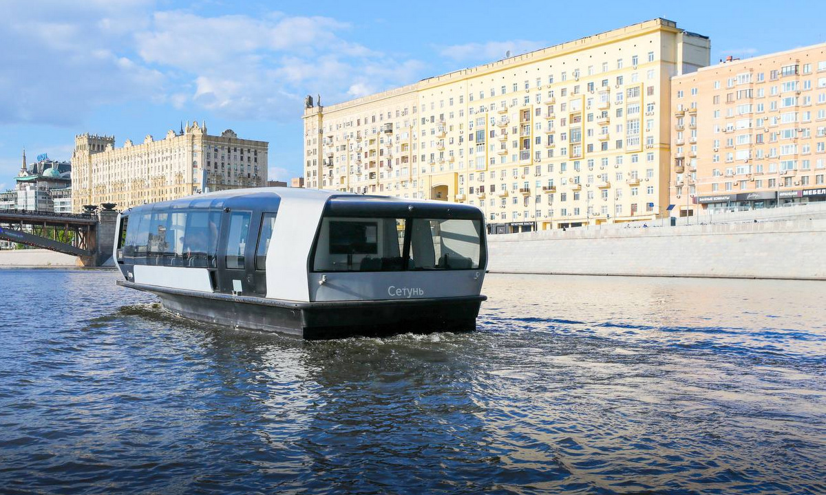 Первый регулярный маршрут электросудов запустили на Москве-реке