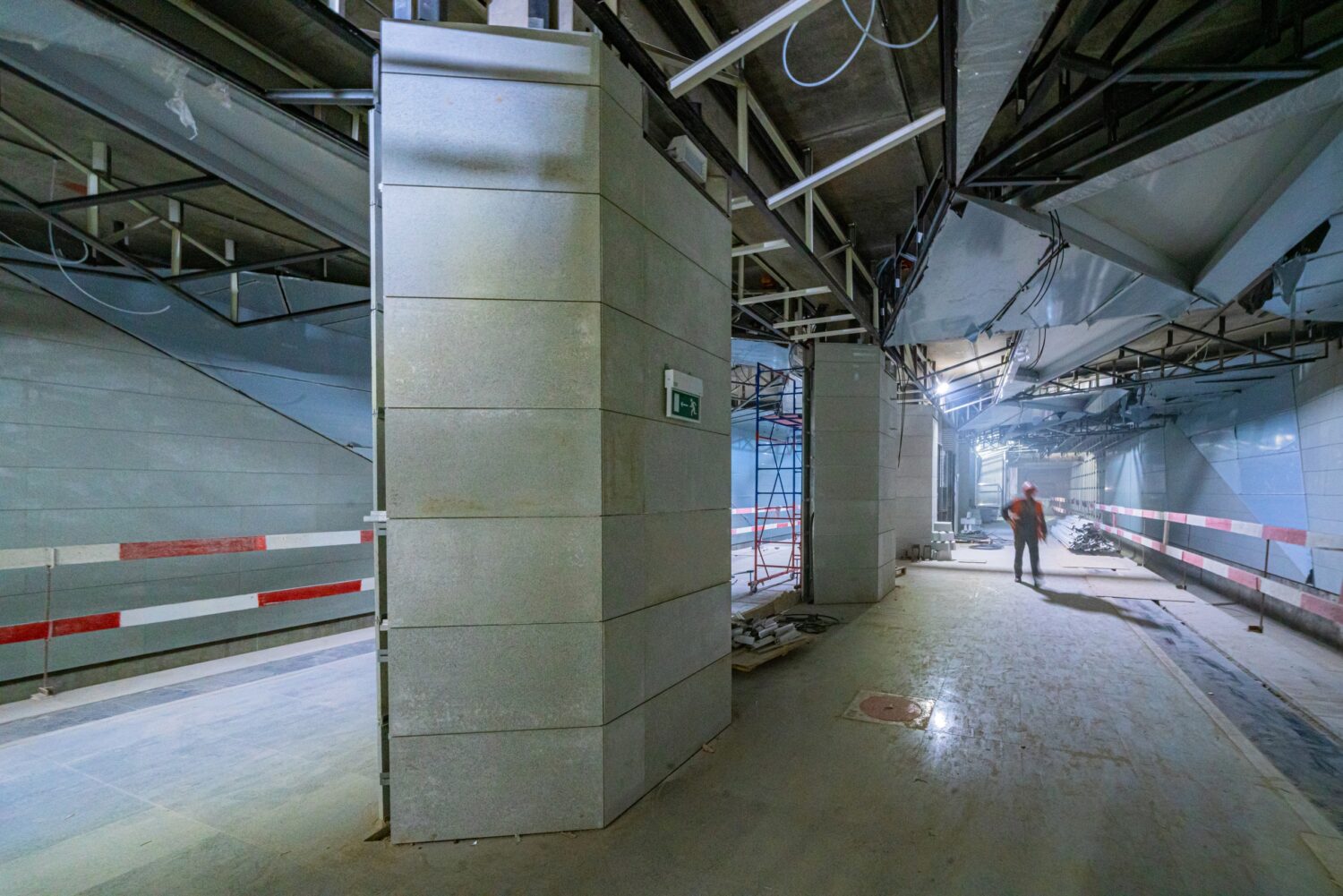 Эскалаторы начали тестировать на станции метро "Аэропорт Внуково"