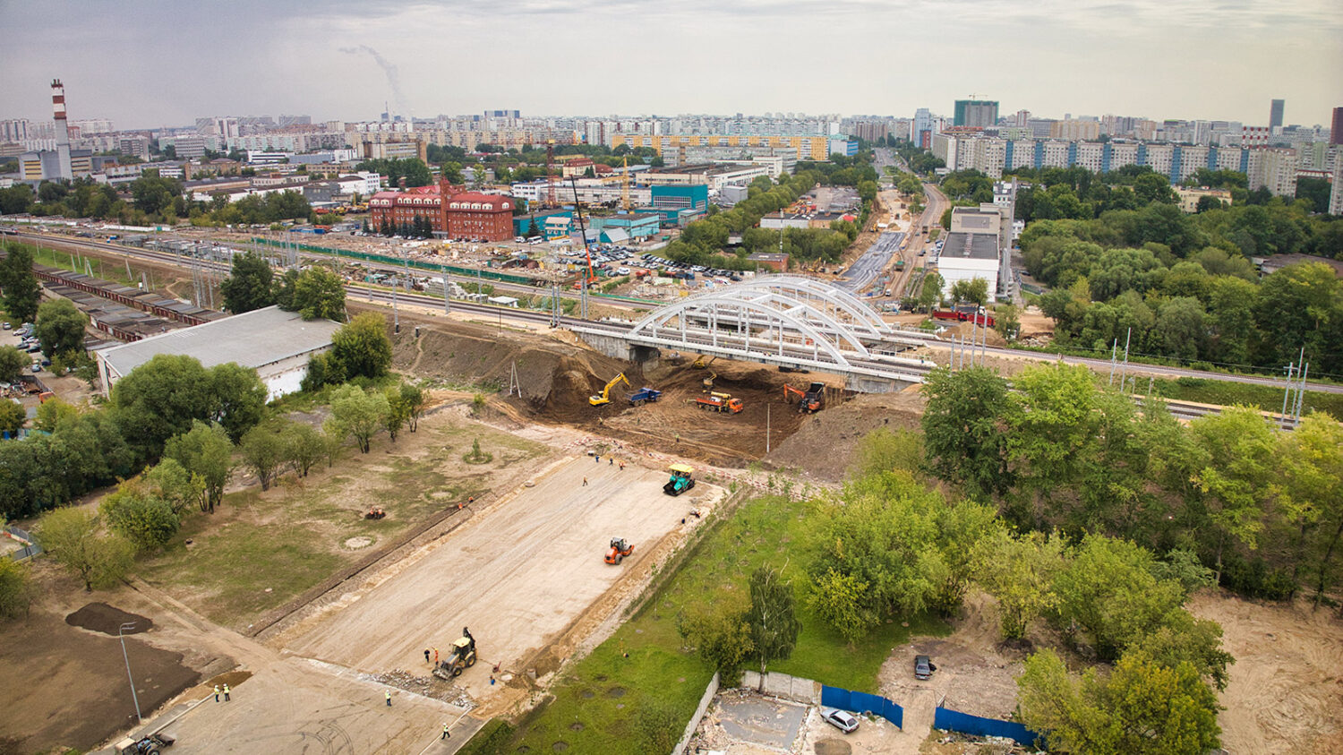 Пятнадцать железнодорожных путепроводов запустят в Москве до конца года