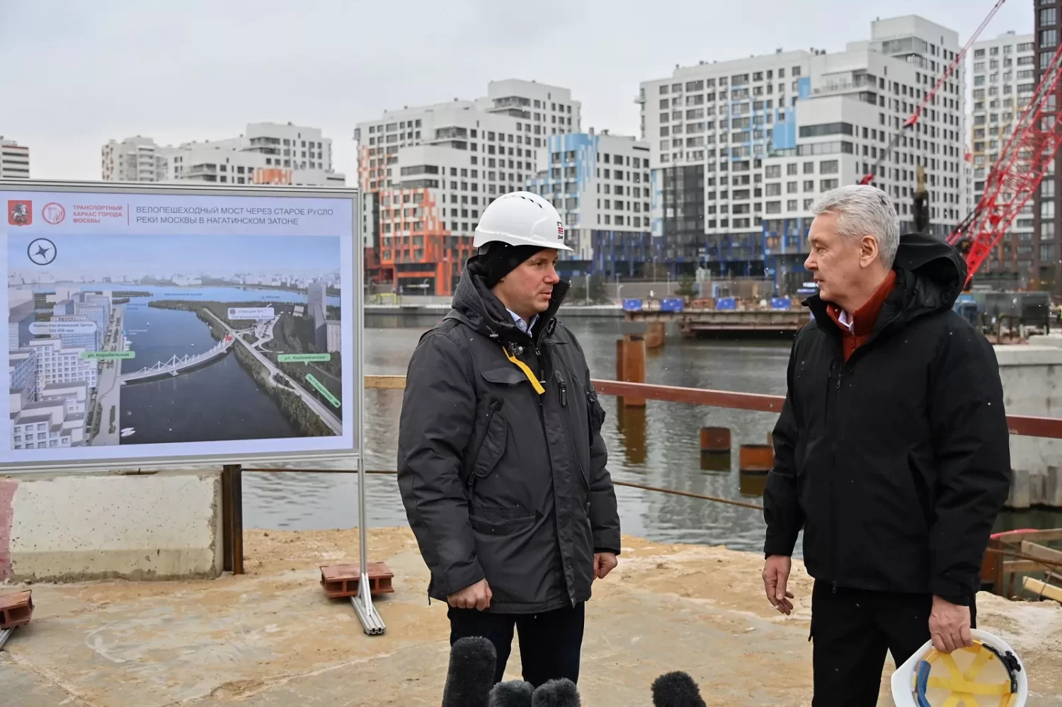 Собянин поручил ускорить строительство велопешеходного моста в Нагатинском Затоне