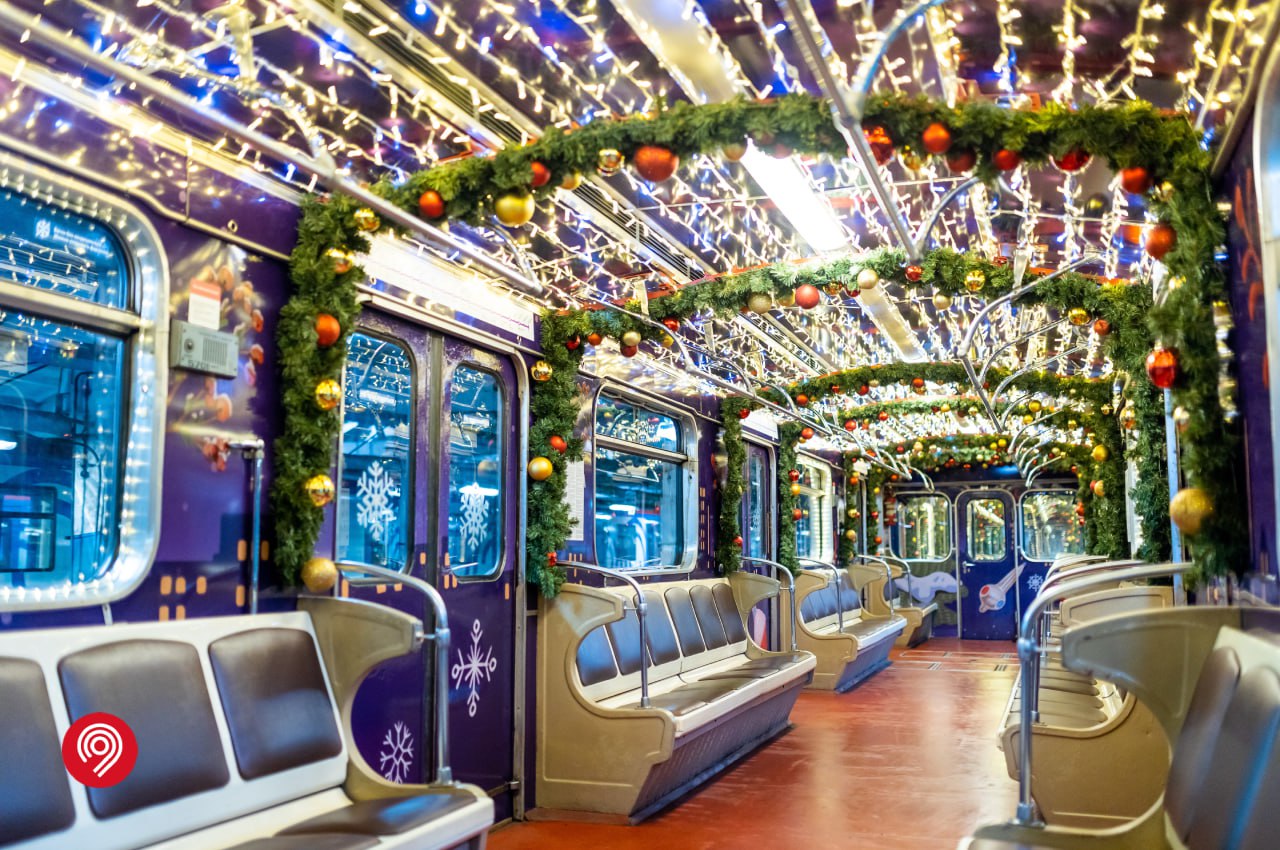 Новогодний поезд "Еж3" в последний раз вышел на Таганско-Краснопресненскую линию